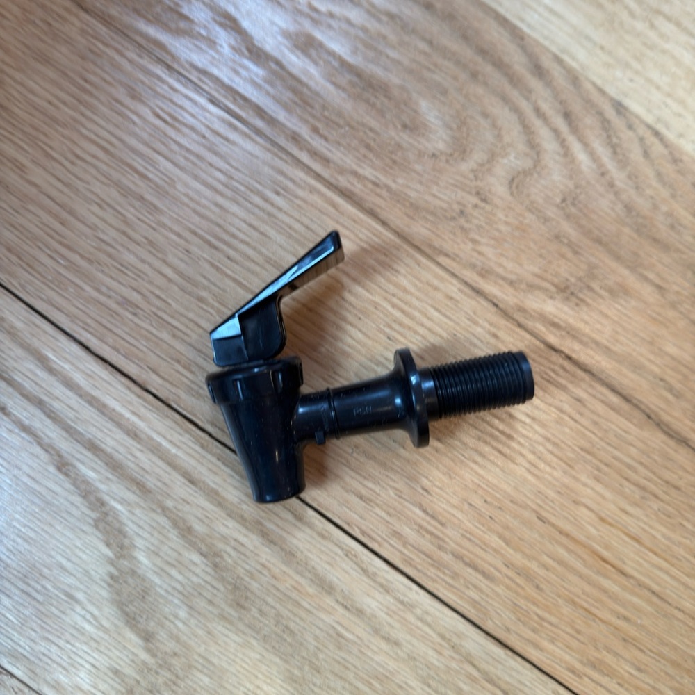 BERKEY | Black Spigot Valve